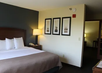 AmericInn by Wyndham Princeton MN hotel thumbnail 5