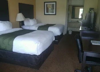 Quality Inn & Suites Covington hotel thumbnail 5