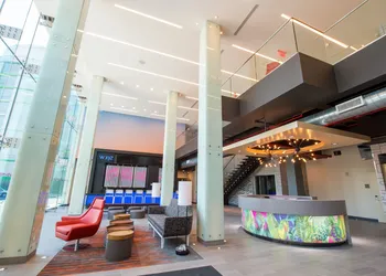 Aloft New York LaGuardia Airport hotel thumbnail 4