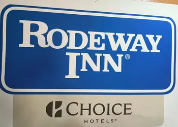 Rodeway Inn Memphis hotel thumbnail 2