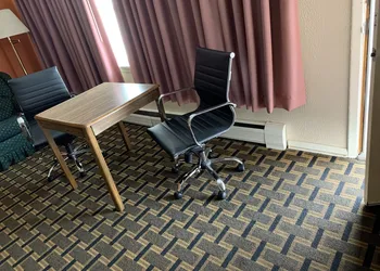 Ashland Motel hotel thumbnail 7
