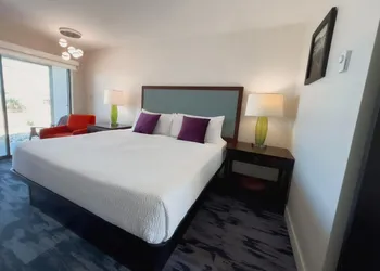 The Oceanside, a Coast Hotel hotel thumbnail 5