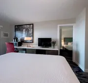 The Oceanside, a Coast Hotel hotel detail image 7