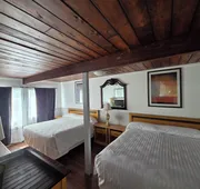 Falcon Nest Motel hotel detail image 3