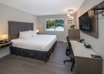 The Spot at Porpoise Bay hotel thumbnail 3