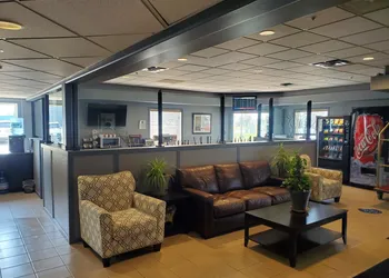 Super 8 by Wyndham Edmonton International Airport hotel thumbnail 5