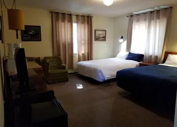 Melsask Motel hotel thumbnail 3