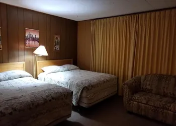 Melsask Motel hotel thumbnail 6
