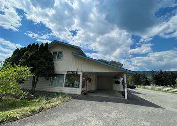 Y5 Motel hotel thumbnail 7