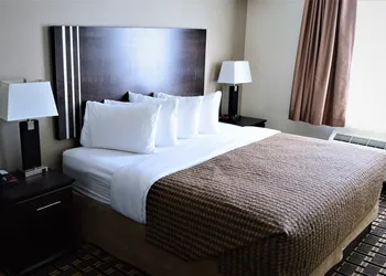 Sigma Inn & Suites Melville hotel thumbnail 3