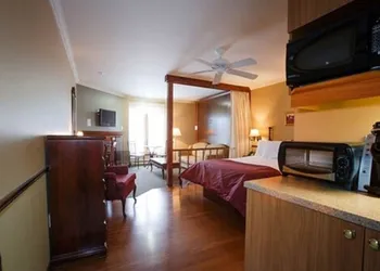 Relais St-Denis hotel thumbnail 3
