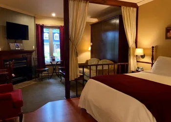 Relais St-Denis hotel thumbnail 8