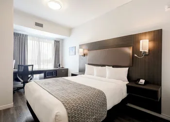 Travelodge by Wyndham Rigaud hotel thumbnail 6