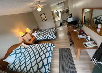La Roma Motel hotel thumbnail 5