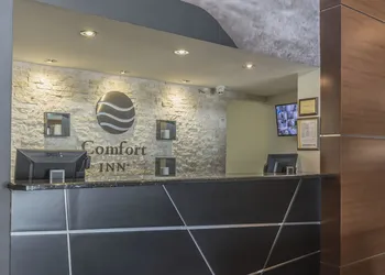 Comfort Inn hotel thumbnail 5