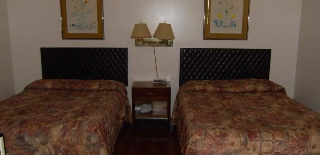 Virden Motel hotel detail image 2