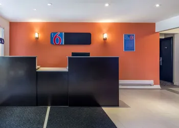 Motel 6 Sudbury, ON hotel thumbnail 8