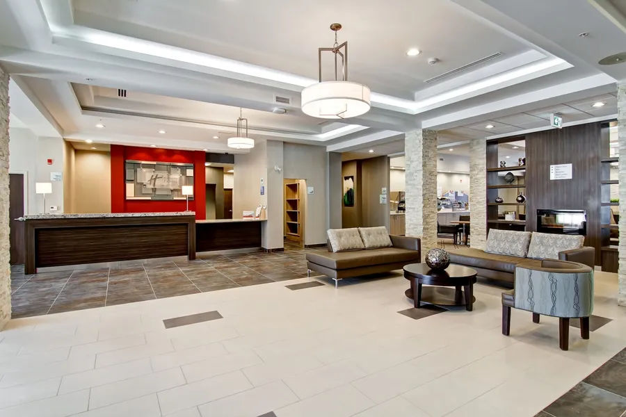 Holiday Inn Express & Suites Oshawa Downtown - Toronto Area by IHG hotel detail image 2