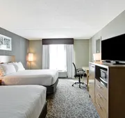 Holiday Inn Express & Suites Oshawa Downtown - Toronto Area by IHG hotel detail image 4