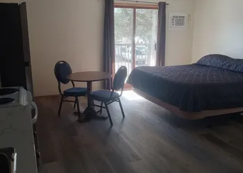 Mountain View Motel hotel thumbnail 5