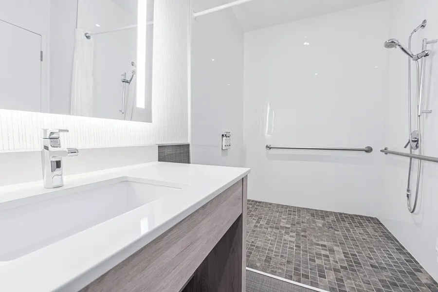 Holiday Inn Express Hotel Saint - Hyacinthe by IHG hotel detail image 6