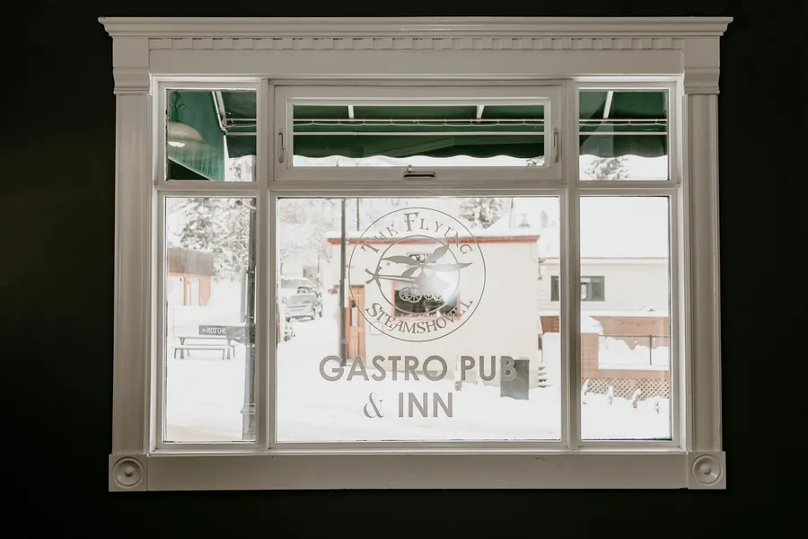 The Flying Steamshovel Inn hotel detail image 2