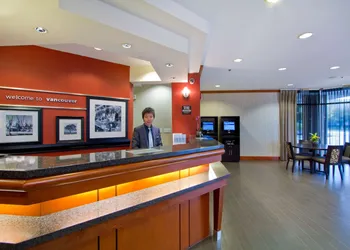 Hampton Inn by Hilton Vancouver-Airport/Richmond hotel thumbnail 3
