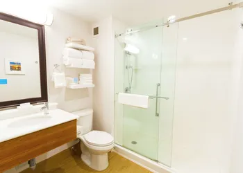 Hampton Inn by Hilton Vancouver-Airport/Richmond hotel thumbnail 8