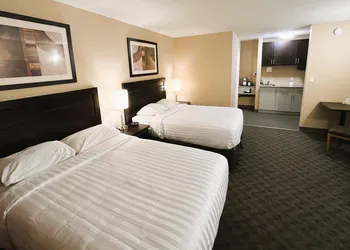 BCMInns Peace River hotel thumbnail 6