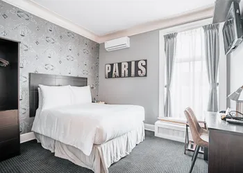 Hotel de Paris hotel thumbnail 6