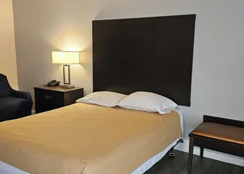 Town N Country Motor Inn hotel thumbnail 2