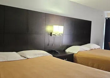 Town N Country Motor Inn hotel thumbnail 6
