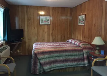 Evening Star Motel hotel thumbnail 2