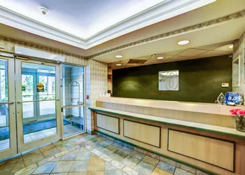 Motel 6 Huntsville, ON hotel thumbnail 6