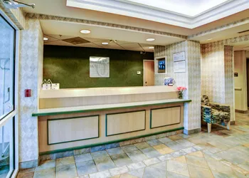 Motel 6 Huntsville, ON hotel thumbnail 7