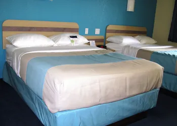 Motel 6 Huntsville, ON hotel thumbnail 8