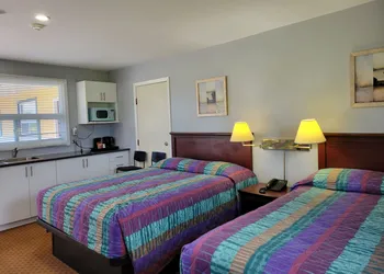 Cobourg Inn hotel thumbnail 6