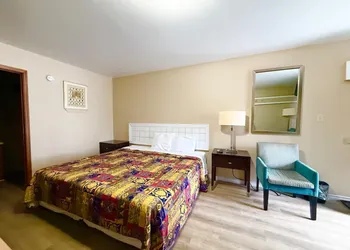 Mohawk Motel hotel thumbnail 5