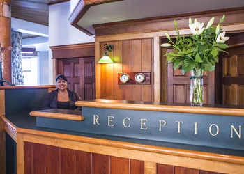 Painter's Lodge hotel thumbnail 3
