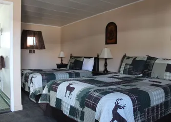 Nomad motel hotel thumbnail 3