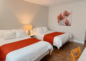 Auberge Le Parasol hotel thumbnail 4
