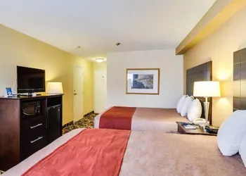 Travelodge by Wyndham Cambridge - Waterloo hotel thumbnail 5