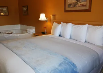 R & R Inn & Suites hotel thumbnail 6