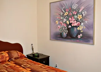 Centre Suites Inns Motel hotel thumbnail 3