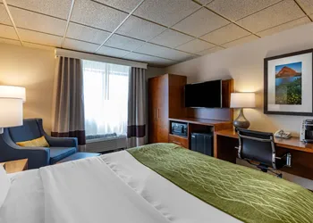 Comfort Inn & Suites Gateway to Glacier National Park hotel thumbnail 6