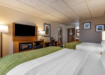 Comfort Inn & Suites Gateway to Glacier National Park hotel thumbnail 8