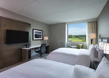 Marriott Cincinnati Northeast hotel thumbnail 5
