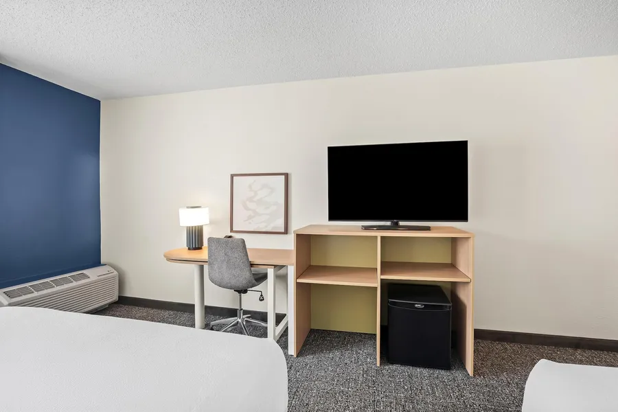 Spark by Hiton Bettendorf Quad Cities hotel detail image 6