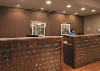 La Quinta Inn & Suites by Wyndham Butte hotel thumbnail 4