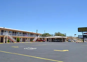 Budget Inn of Needles hotel thumbnail 6